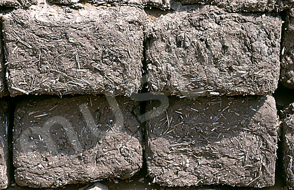 Amenemhat III.-Pyramide (Schwarze Pyramide): Ecke, Bild-Nr. Grßansicht: 360a/20