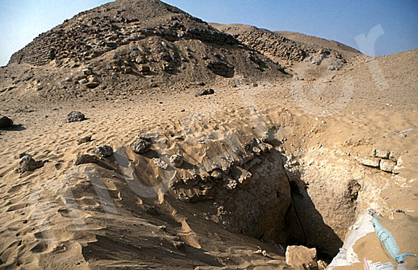 Chaba-Pyramide: Ecke, Bild-Nr. Grßansicht: 80a/4