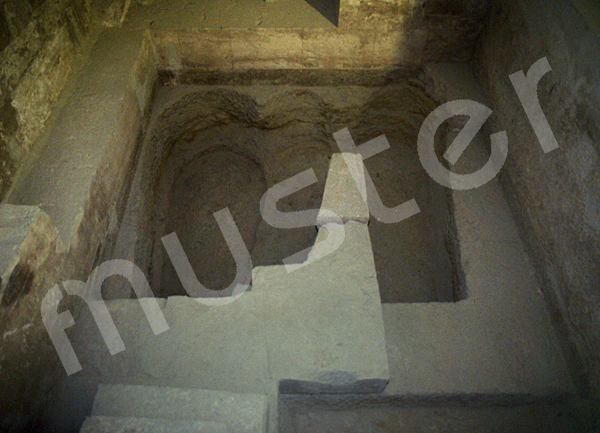 Cheops-Pyramide: Haupt- / Grabkammer, Bild-Nr. Grßansicht: 26a/41