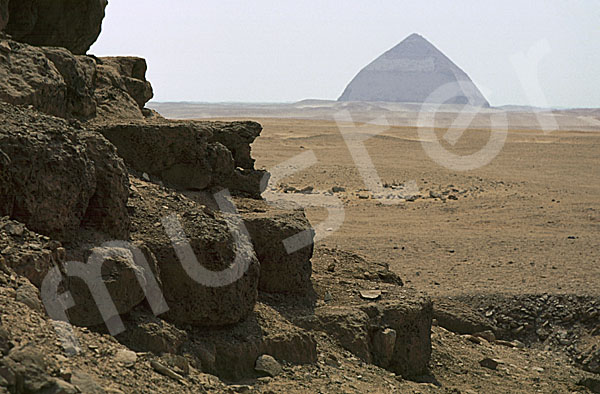 Dahschur / Pyramidengebiet: Blickrichtung Südosten, Bild-Nr. Grßansicht: 520a/3