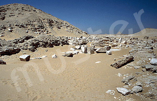 Djedkare-Pyramide: Ecke, Bild-Nr. Grßansicht: 250a/3