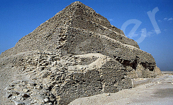 Djoser-Pyramide: Ecke, Bild-Nr. Grßansicht: 200a/4