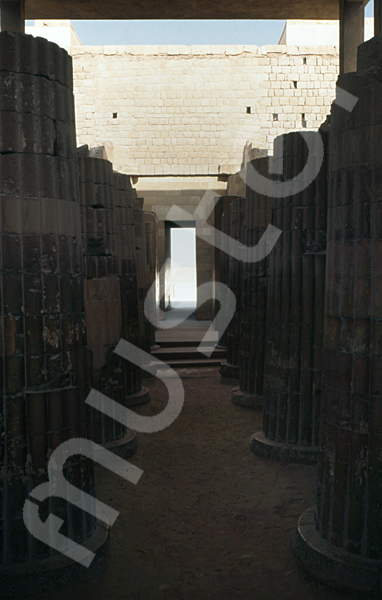 Djoser-Pyramide: Kollonaden- / Eingangshalle, Bild-Nr. Grßansicht: 200a/30