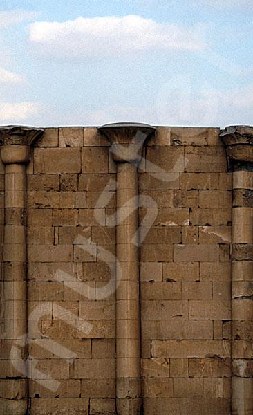 Djoser-Pyramide: Nordhaus / Nordpavillon, Bild-Nr. Grßansicht: 200a/46