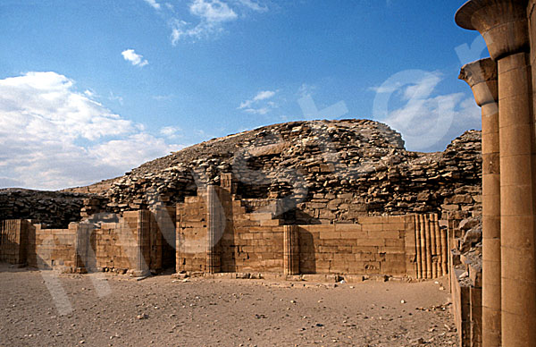 Djoser-Pyramide: Nordhaus / Nordpavillon, Bild-Nr. Grßansicht: 200b/7