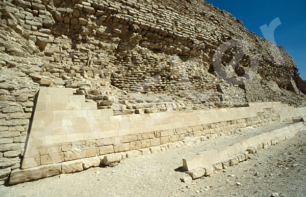 Djoser-Pyramide: Seite, Bild-Nr. Grßansicht: 200a/11