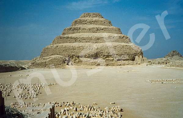 Djoser-Pyramide: Südhof, Bild-Nr. Grßansicht: 200a/20