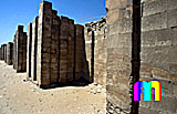 Djoser-Pyramide: Umfassungs- / Temenosmauer, Bild-Nr. 200a/15, Motivjahr: 1998, © fröse multimedia: Frank Fröse