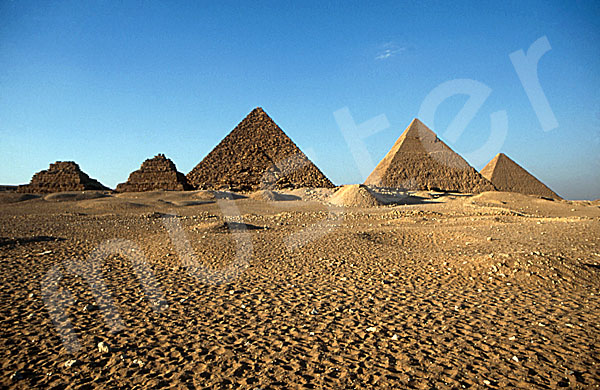 Giza-Plateau / Pyramidengebiet: Blickrichtung Norden, Bild-Nr. Grßansicht: 470a/11