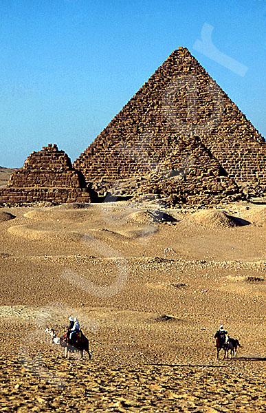 Giza-Plateau / Pyramidengebiet: Blickrichtung Norden, Bild-Nr. Grßansicht: 470a/3