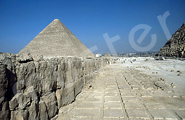 Giza-Plateau / Pyramidengebiet: Blickrichtung Osten, Bild-Nr. Grßansicht: 31a/43