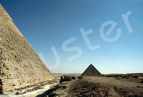 Giza-Plateau / Pyramidengebiet: Blickrichtung Süden, Bild-Nr. Grßansicht: 30a/11