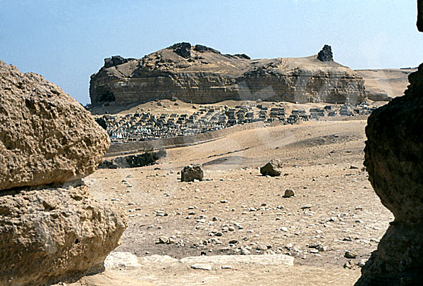 Giza-Plateau / Pyramidengebiet: Blickrichtung Süden, Bild-Nr. Grßansicht: 470a/25