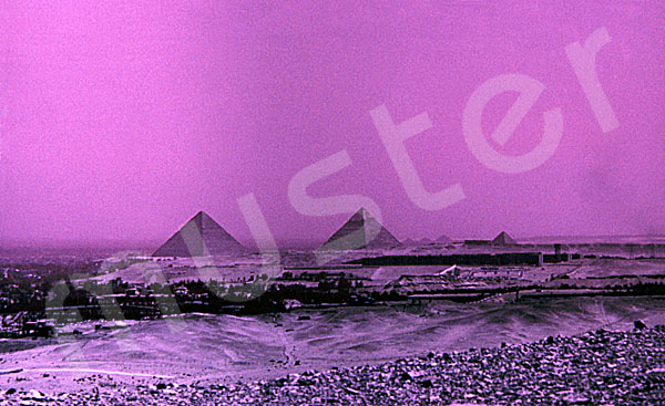 Giza-Plateau / Pyramidengebiet: Blickrichtung Südosten, Bild-Nr. Grßansicht: 470a/18