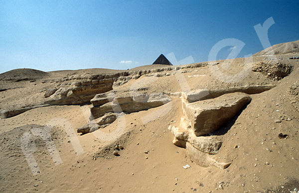 Giza-Plateau / Pyramidengebiet: Blickrichtung Westen, Bild-Nr. Grßansicht: 40b/30