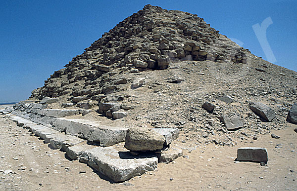 Knick-Pyramide: Ecke, Bild-Nr. Grßansicht: 370a/43