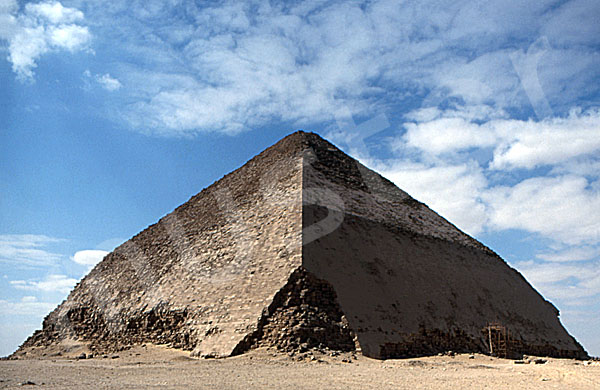 Knick-Pyramide: Ecke, Bild-Nr. Grßansicht: 370b/22