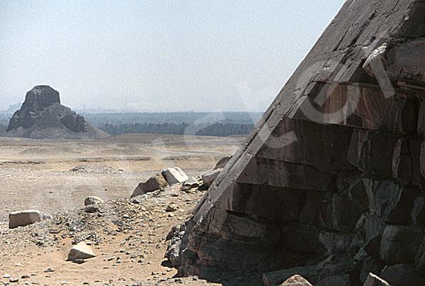 Knick-Pyramide: Seite, Bild-Nr. Grßansicht: 370a/4