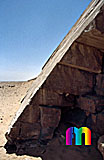 Knick-Pyramide: Seite, Bild-Nr. 370a/3, Motivjahr: 1998, © fröse multimedia: Frank Fröse