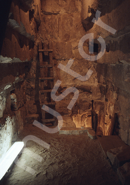 Medum-Pyramide: Haupt- / Grabkammer, Bild-Nr. Grßansicht: 425a/17