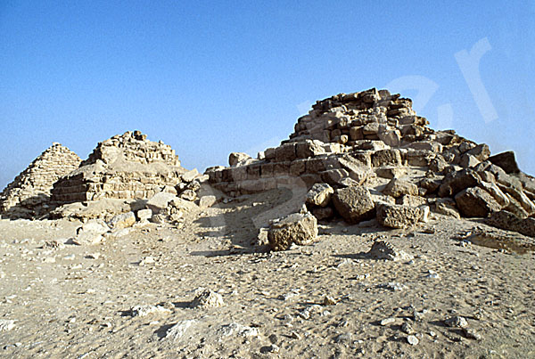 Mykerinos-Pyramide: Blickrichtung Südosten, Bild-Nr. Grßansicht: 40b/46