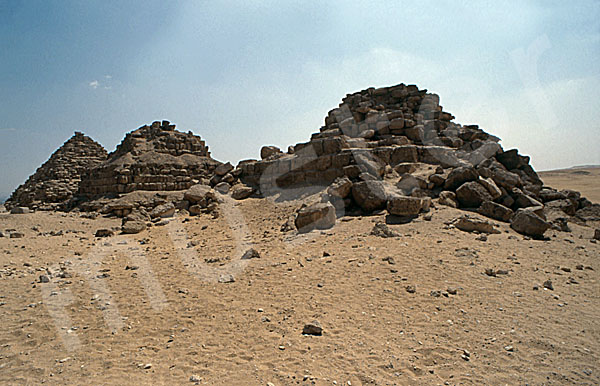 Mykerinos-Pyramide: Blickrichtung Südosten, Bild-Nr. Grßansicht: 40b/47