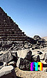 Mykerinos-Pyramide: Ecke, Bild-Nr. 40a/7, Motivjahr: 2000, © fröse multimedia: Frank Fröse