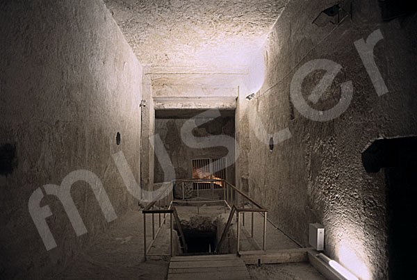 Mykerinos-Pyramide: Haupt- / Grabkammer, Bild-Nr. Grßansicht: 45a/39