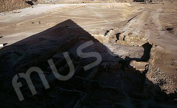 Mykerinos-Pyramide: Totentempel, Bild-Nr. Grßansicht: 40b/12