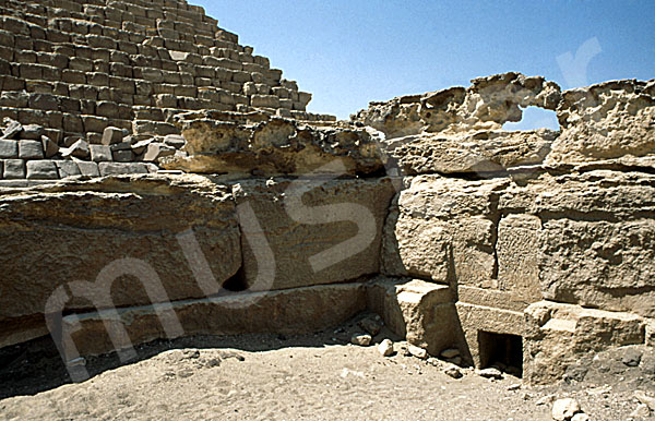 Mykerinos-Pyramide: Totentempel, Bild-Nr. Grßansicht: 40b/21