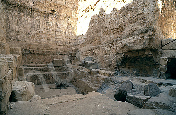 Radjedef-Pyramide: Tunnel / Tunnenlsystem, Bild-Nr. Grßansicht: 15b/6