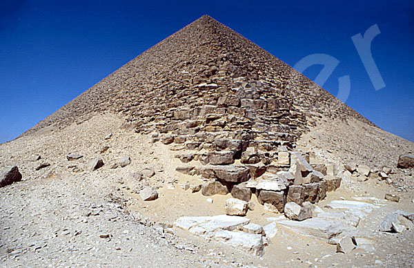 Rote Pyramide: Ecke, Bild-Nr. Grßansicht: 340a/16