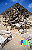 Rote Pyramide: Ecke, Bild-Nr. 340a/18, Motivjahr: 2000, © fröse multimedia: Frank Fröse