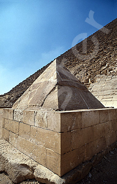 Rote Pyramide: Spitze / Pyramidion, Bild-Nr. Grßansicht: 340a/42