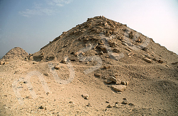 Sahure-Pyramide: Ecke, Bild-Nr. Grßansicht: 120b/14