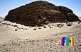 Schepseskaf-Mastaba: Ecke, Bild-Nr. 280a/1, Motivjahr: 1998, © fröse multimedia: Frank Fröse