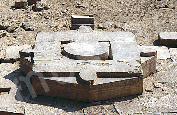 Sonnenheiligtum des Niuserre: Altar, Bild-Nr. Grßansicht: 90b/29