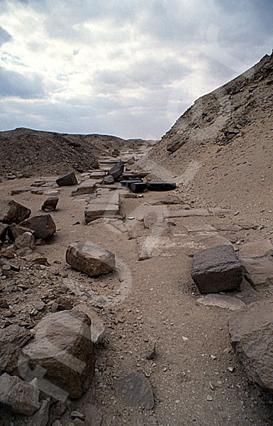 Userkaf-Pyramide: Opferkapelle, Bild-Nr. Grßansicht: 190a/37